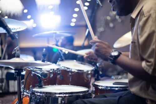 mobile - carousel-hero-element image-7