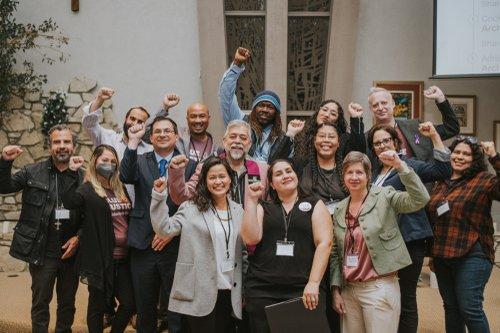 mobile - carousel-hero-element image-1